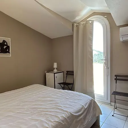 Duplex 3 Pieces Climatise Avec Parking, Proche A - Fr-1-225c-143 * Banyuls-sur-Mer
